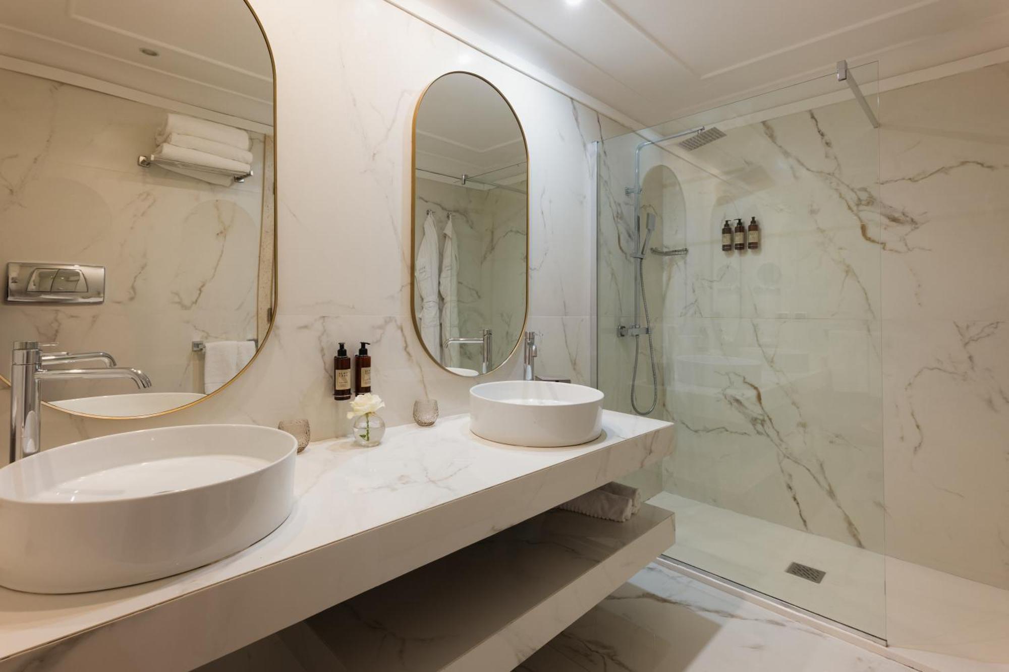 Hotell Atlantis Bay - Vretreats